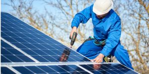 Installation Maintenance Panneaux Solaires Photovoltaïques à Auffay
